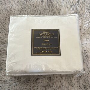 ✨2/$90✨ NWT Royal Mystique Collection 1200 Elegance QUEEN Size Bed Set